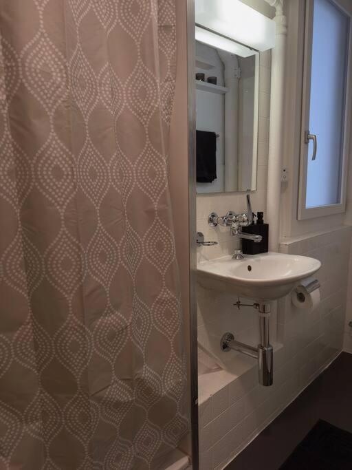 Suesse Wohnung In Zuercher Altstadt 3 Zürich Eksteriør bilde